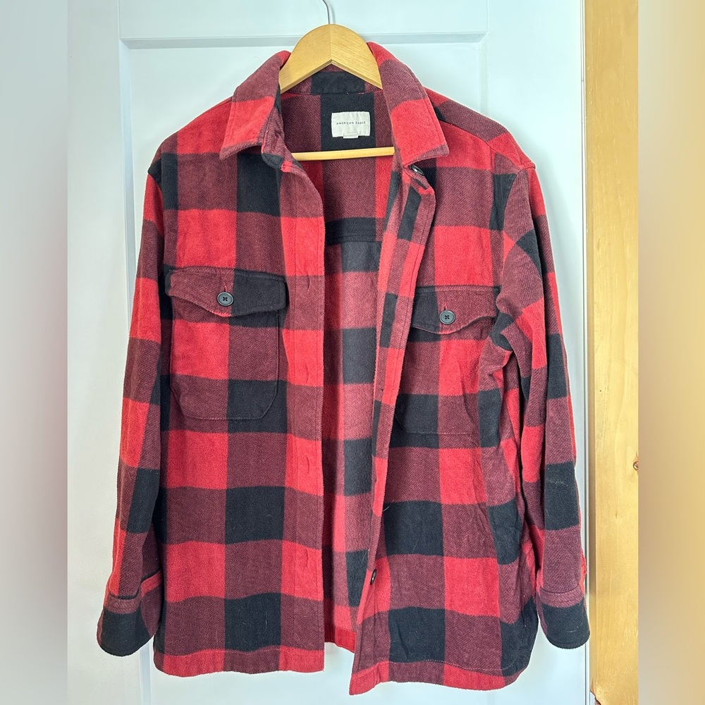 American Eagle fleece plaid button up, size M